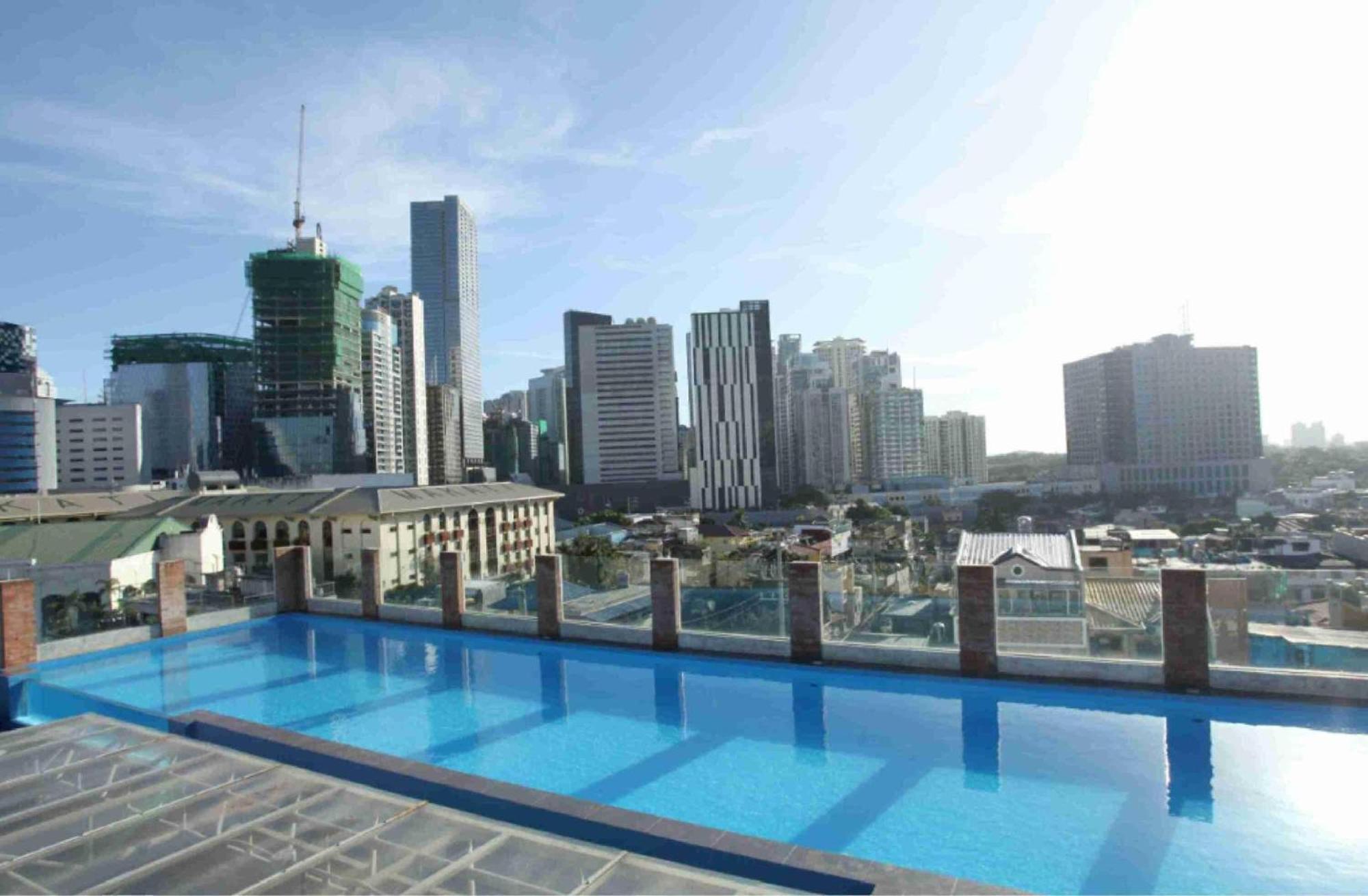 Hotel Oyo 563 Mytown New York à Taguig Extérieur photo